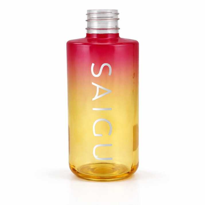 Saigu Body Oil: la armonía entre la calidez del degradado y el lujo del stamping